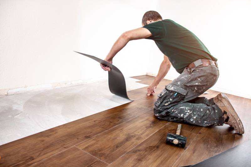 Utilisation de mastics de finition pour joints de sol à Bordeaux